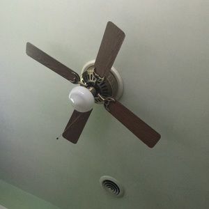 Meet your Posher, Manola